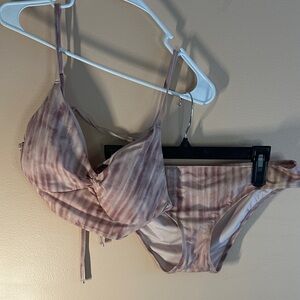 Chic Tie-Dye Bikini Set in Pink